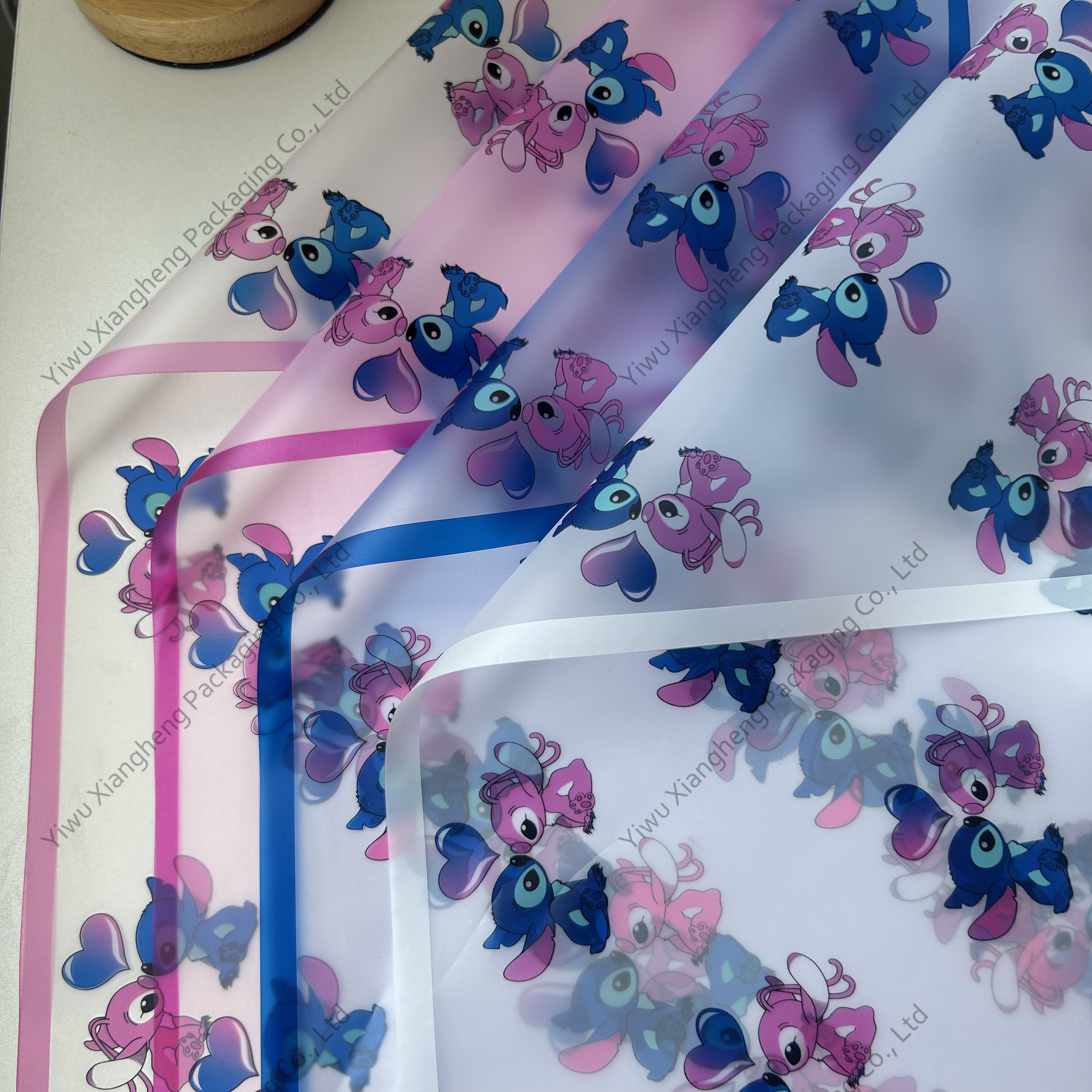Wholesale New design Flower Wrapping Paper Waterproof Paper Flower Packaging Materials Bouquet wrapping paper