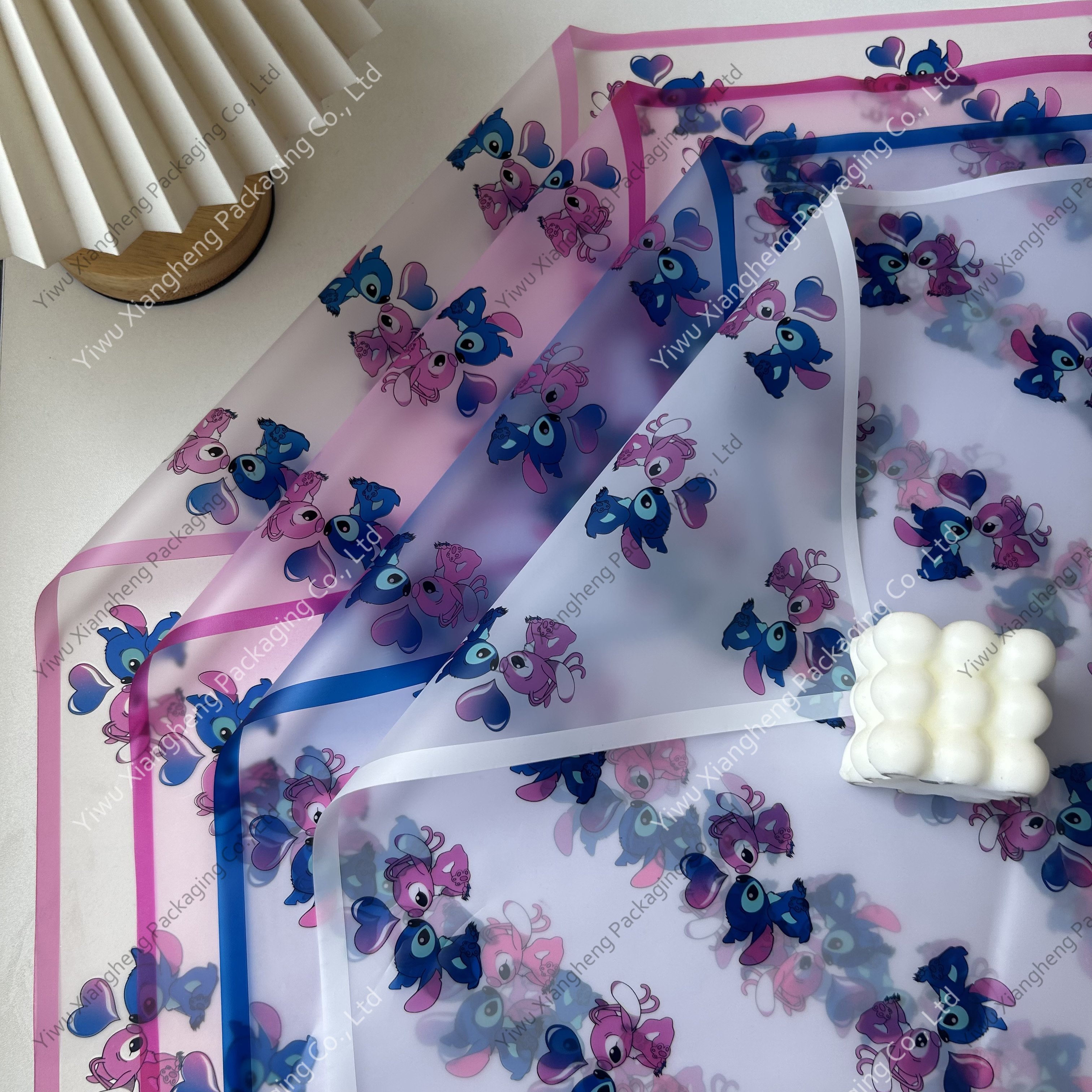 Wholesale New design Flower Wrapping Paper Waterproof Paper Flower Packaging Materials Bouquet wrapping paper