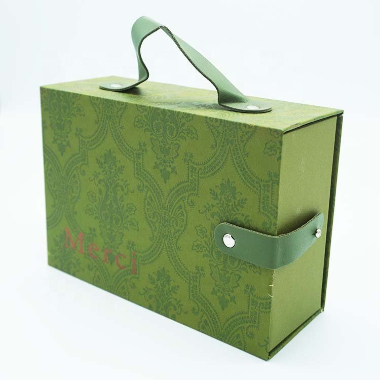 Wholesale High Grade Rigid Paper Sliding Candy Gift Box