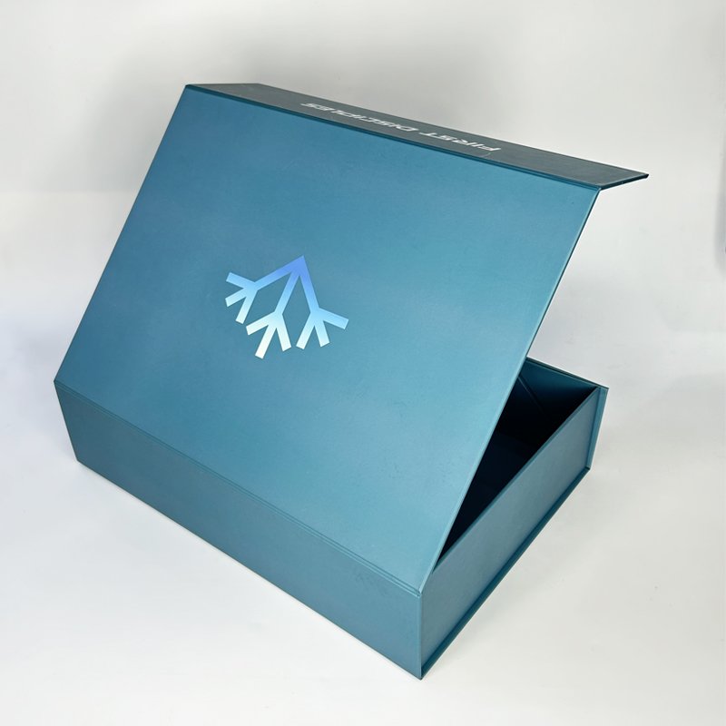 Custom Size Luxury Jewelry Gift Boxes Magnetic Folding Cardboard Boxes Lids Clothing Food Packaging Red White Christmas Boxes