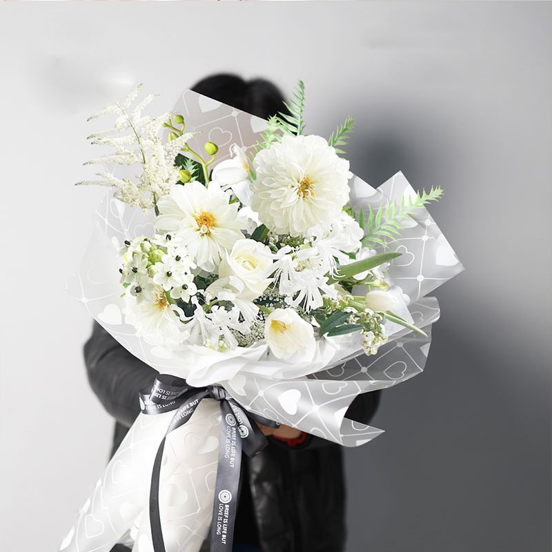Valentine's Day Roses Flowers Bouquet Wrapped in Matte Jelly Film Floral Heart-Design Waterproof and Coated Packaging Paper