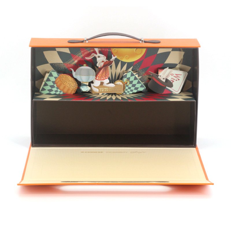Customized Design Luxury Paper Elegant Gift Box 3D Cartoon with Ribbon Satin Chocolate Flower Suitcase Packaging