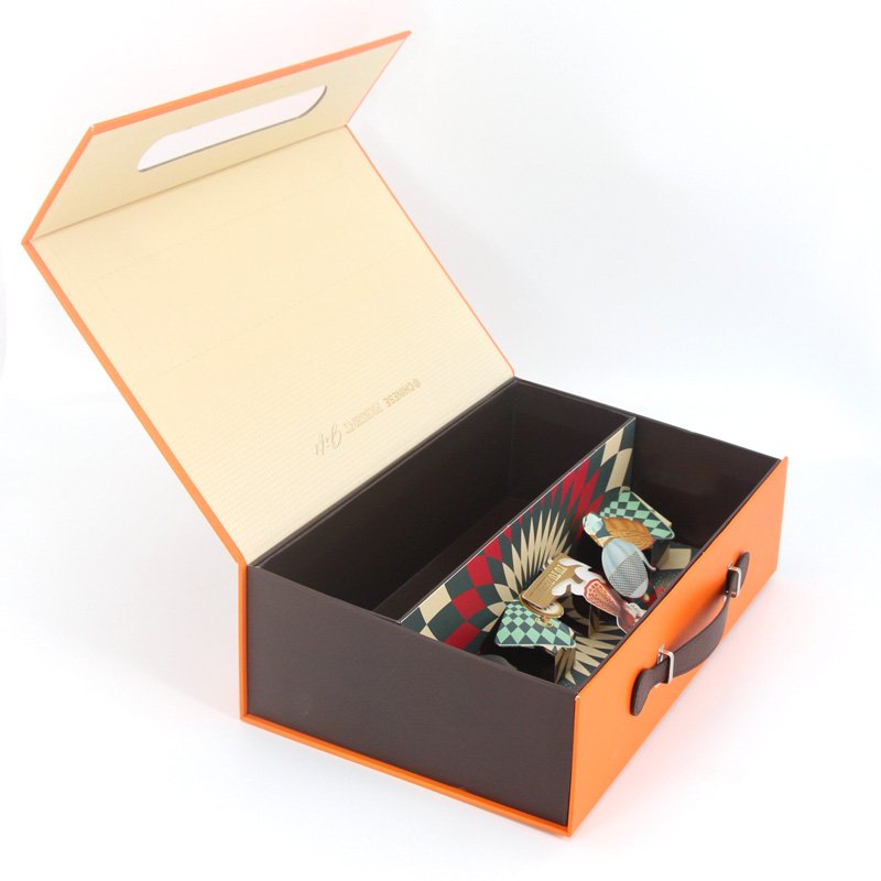 Customized Design Luxury Paper Elegant Gift Box 3D Cartoon with Ribbon Satin Chocolate Flower Suitcase Packaging