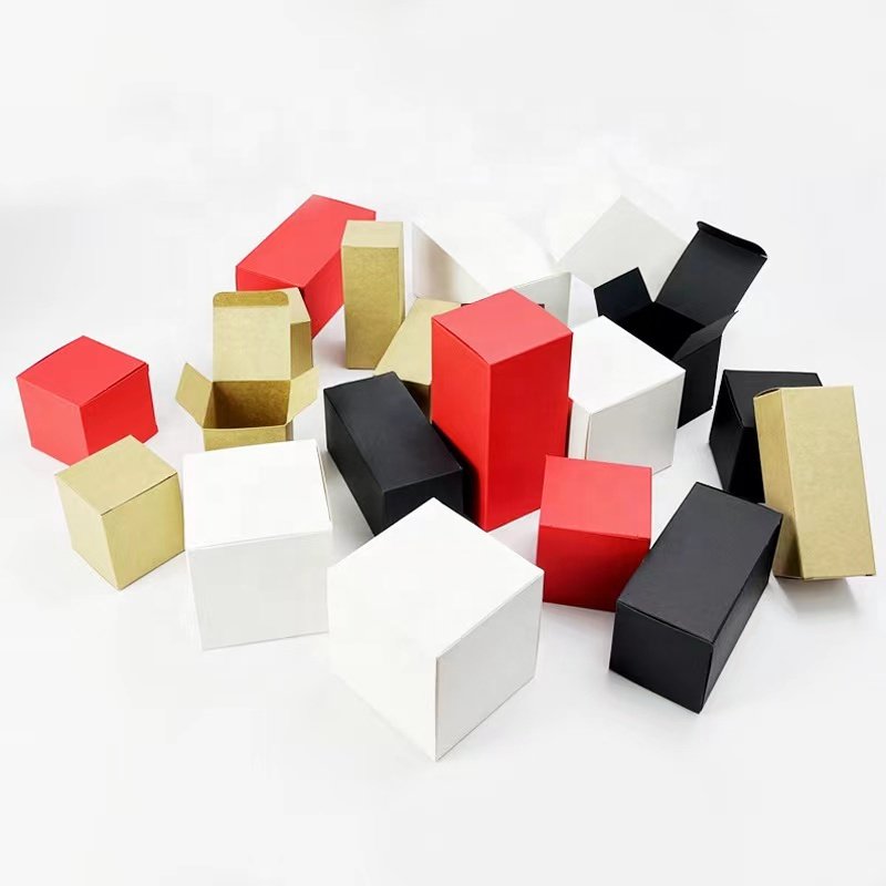 Simple Easy Folding Box 2022 Custom Luxury Paper Gift Box Packaging Black White Kraft Fashionable Attractive Design Paper Box