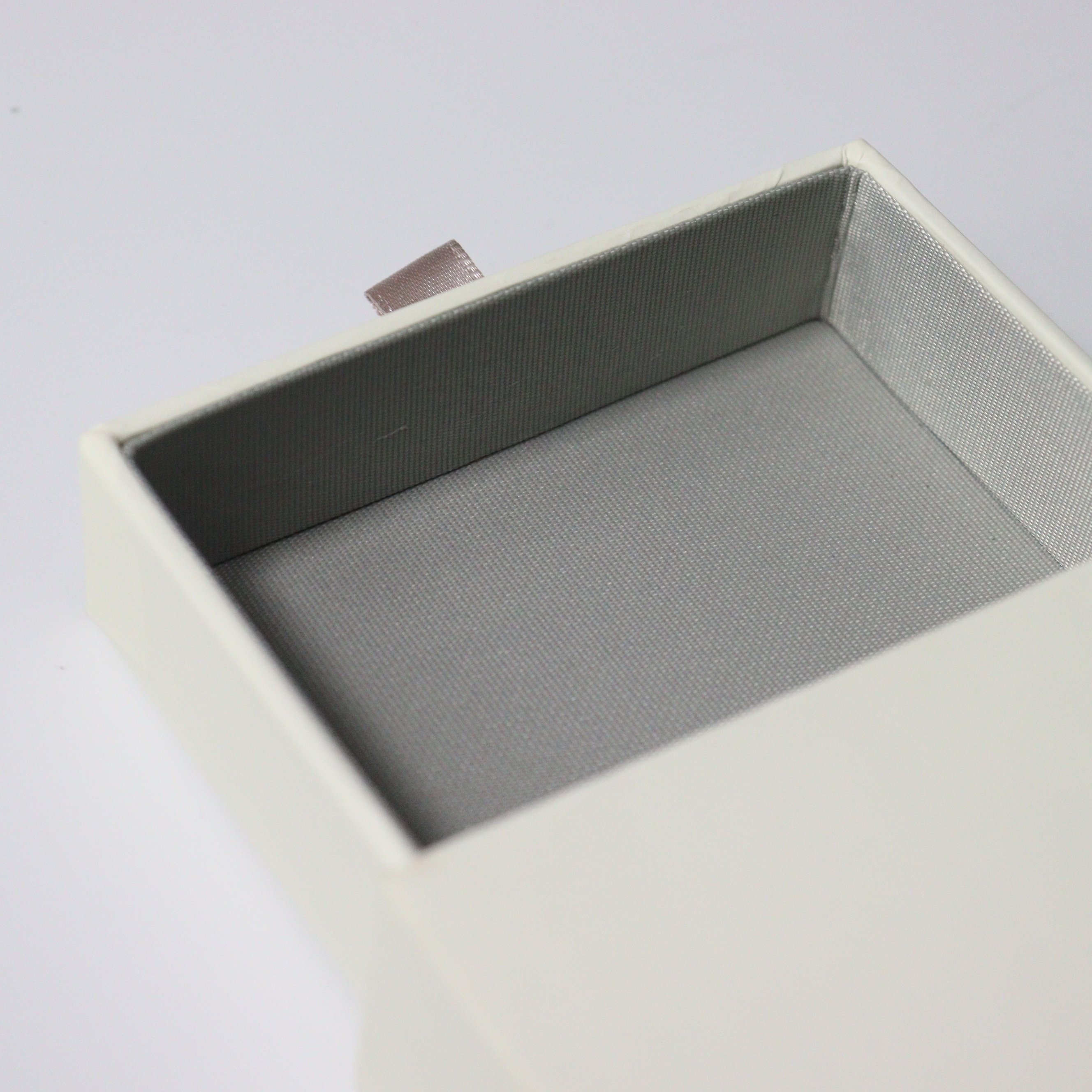 Custom Logo White Drawer Cardboard Jewelry Box Luxury Jewelry Bracelet Packaging Box And Microfiber Pouch Bag