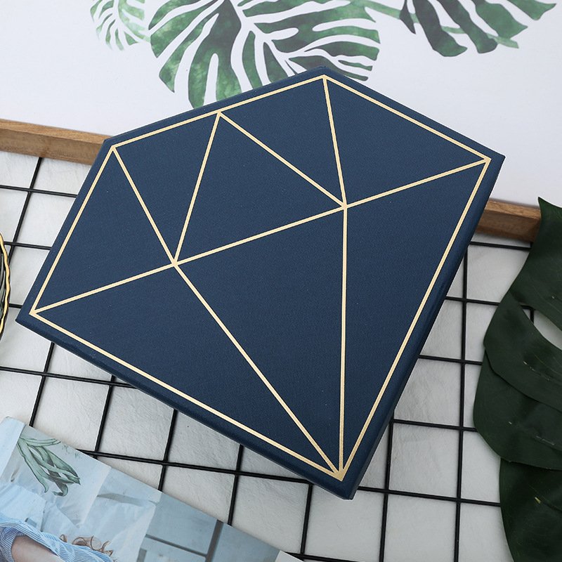 Luxury mom Flower Box for valentine's day mother's day heart shape and flower mama boxes with window