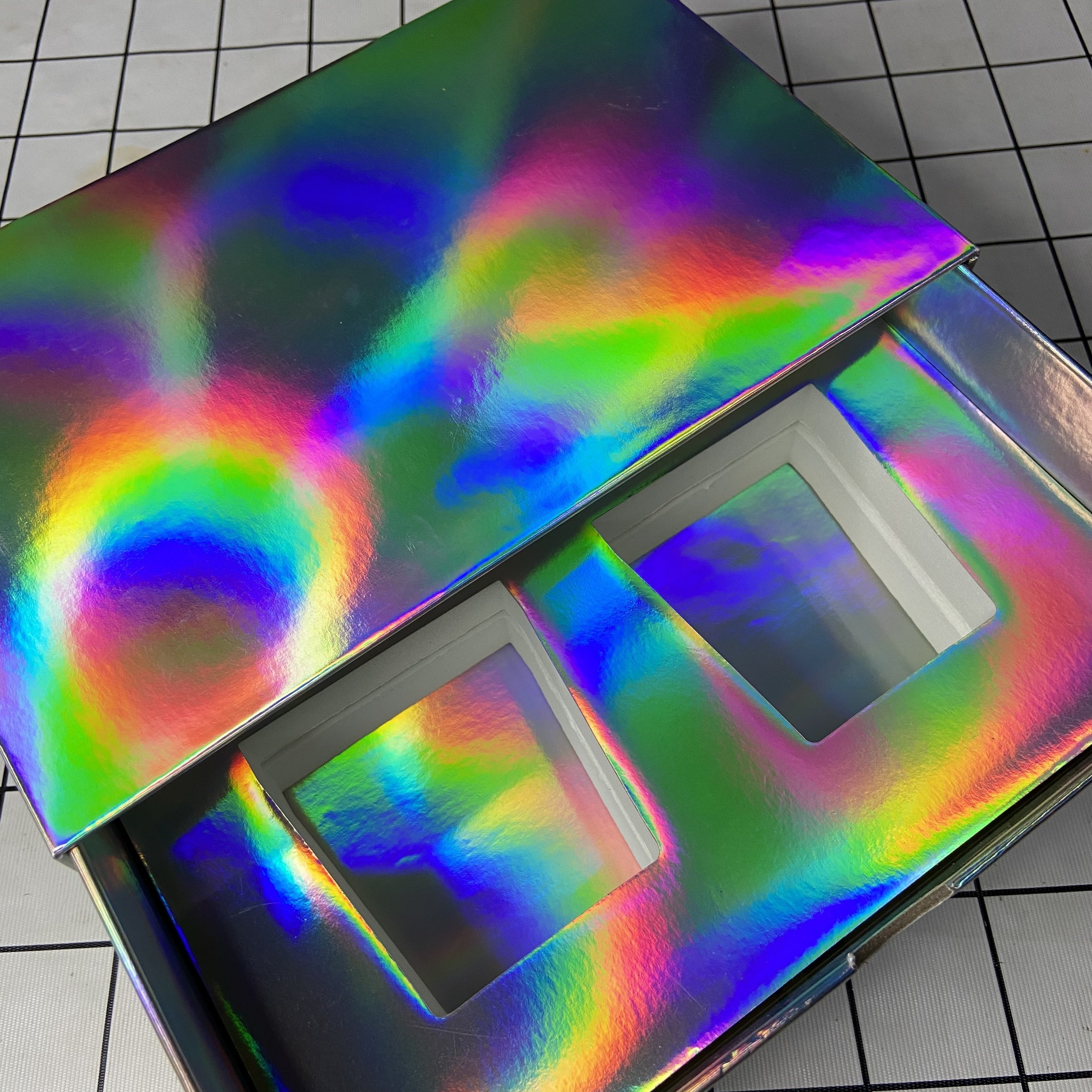 Fancy Design 3D Laser Printing White Paper Cardboard Lipstick holographic gift box