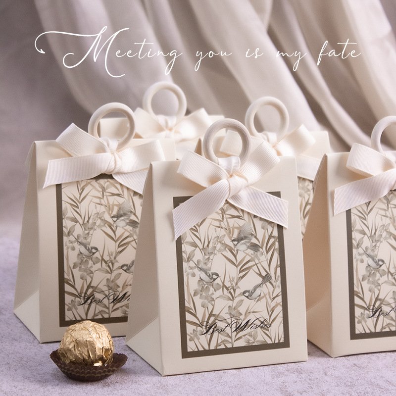 Vintage Wedding Candies Gift Box with Ribbon For Party Confetti Box Luxurious Chocolate Candy Packaging Box