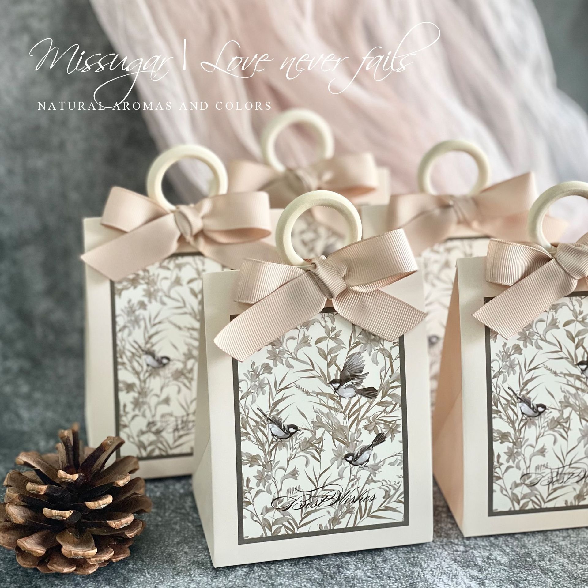 Vintage Wedding Candies Gift Box with Ribbon For Party Confetti Box Luxurious Chocolate Candy Packaging Box