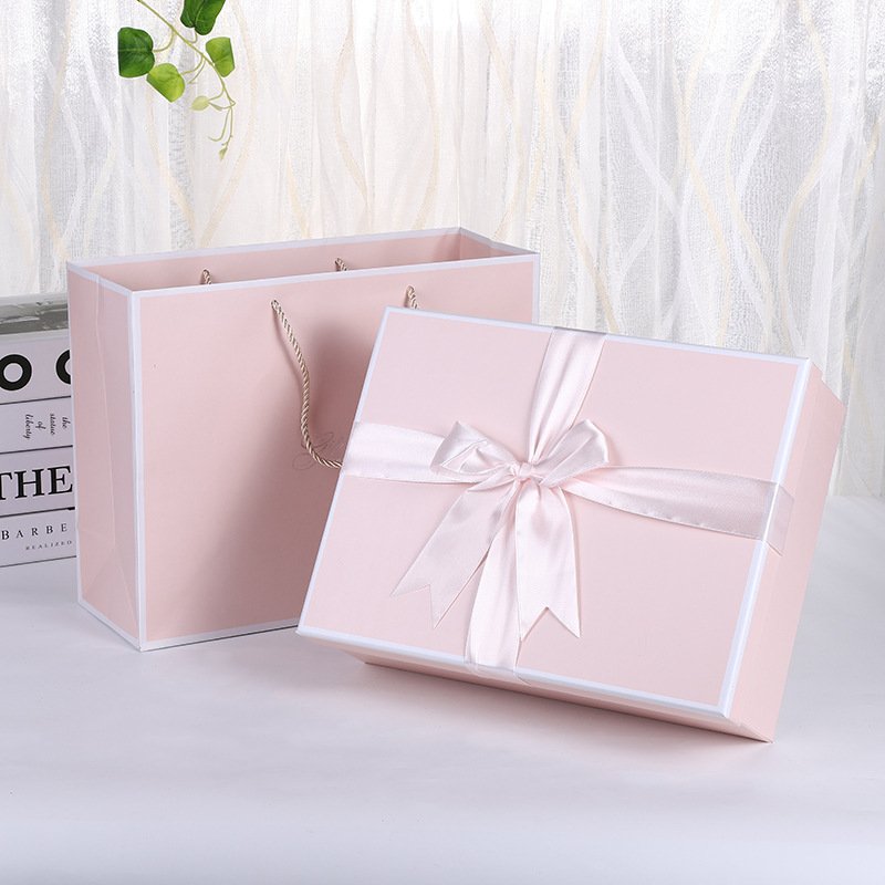 Wholesale Hot Selling Elegant Wedding birthday Party Gift Boxes packaging for Guest