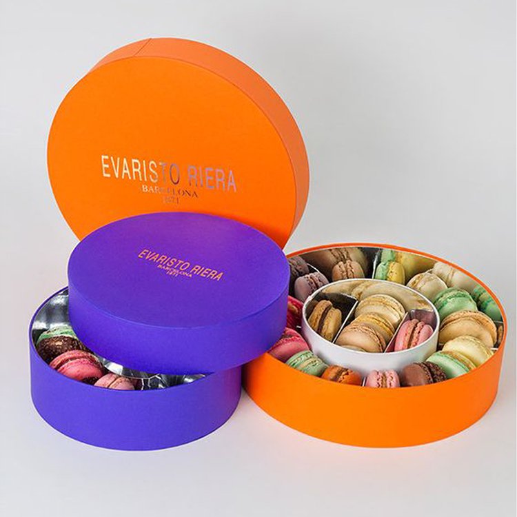 Wholesale customized favor boxes with clear window mini luxury round cylind christmas gift macaron packaging paper box