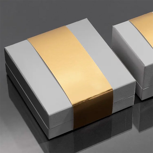Inpack Wholesale Custom Black Kraft Cardboard Gift Box Jewelry Watches Features Embossing Printing Logo Rings Paper Packaging