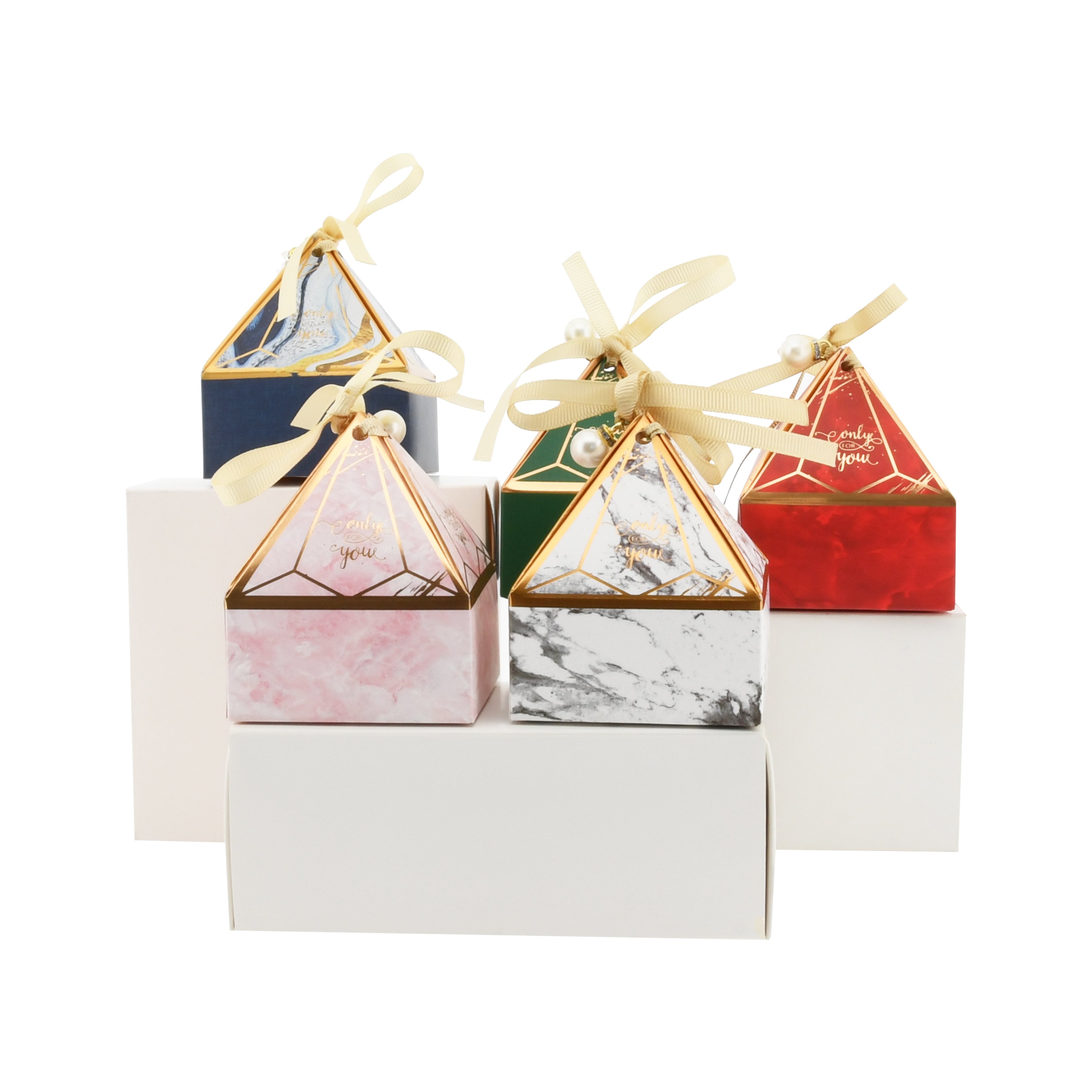 Pearl Paper Diamond Candy Box Gem Tower Pyramid Shaped Wedding Gift Luxury Pearl with Ribbon Box
