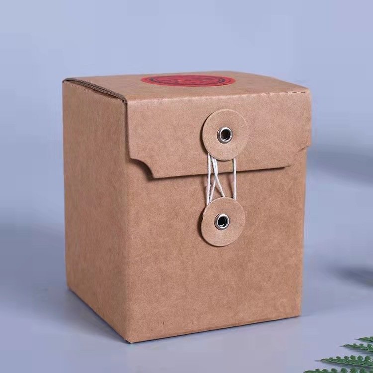 Spot Retro Corrugated Kraft Paper Box Gift Box with studs