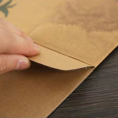 Spot Retro Corrugated Kraft Paper Box Gift Box with studs