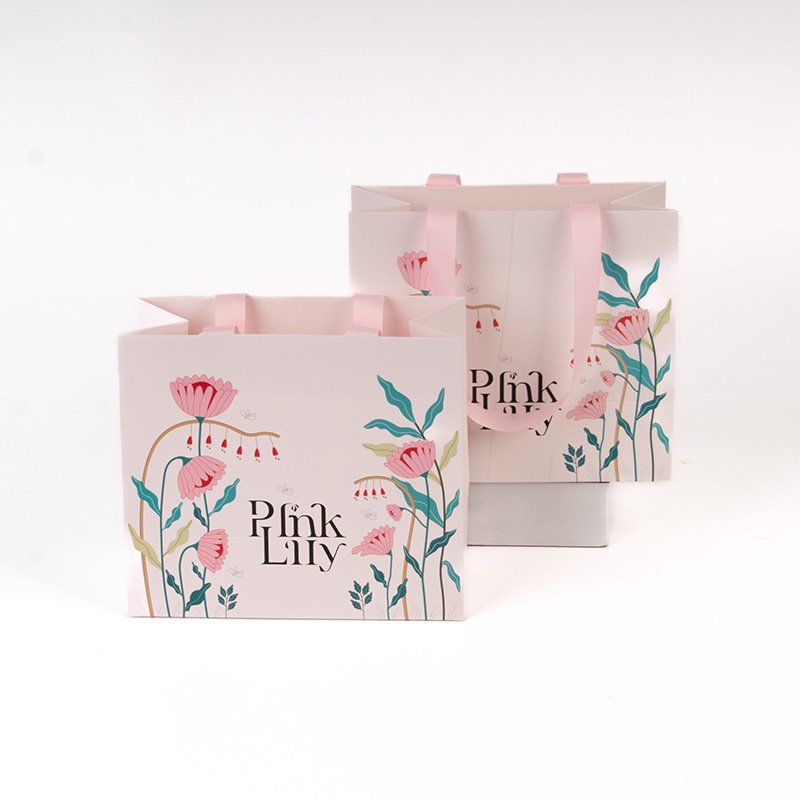 Luxury Boutique Perfumes Packaging Pink Wedding Small Jewelry Custom Gift Paper Bags With Ribbon Handles