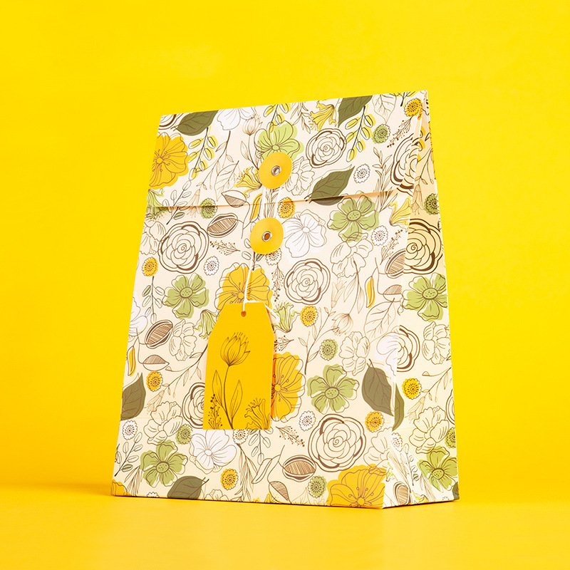 Lipack Wholesale Printed Logo Flower Paper Packaging Bags Shipping Shopping Gift Bags With Winding Button