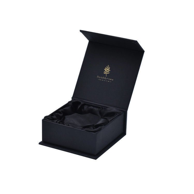 Hair Bundles Packaging Box Extension Bags with Satin Human Weave Hair Gift Storage Box with Ribbon Closure for Wig Accessories