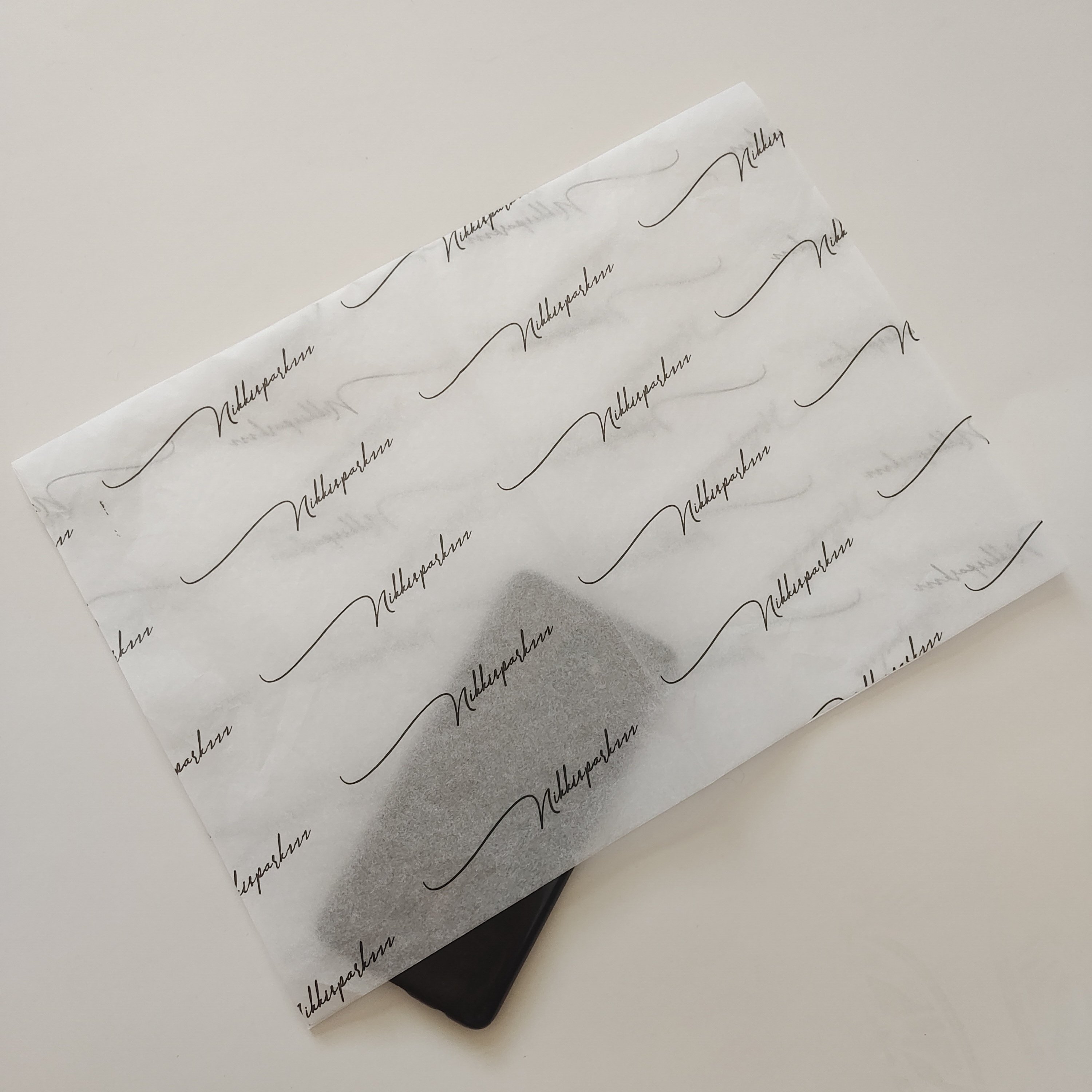 Custom Tissue Paper Gift Wrapping Paper with Company Logo Garment Packaging Paper Clothing Packaging Carton Packing Wood Pulp