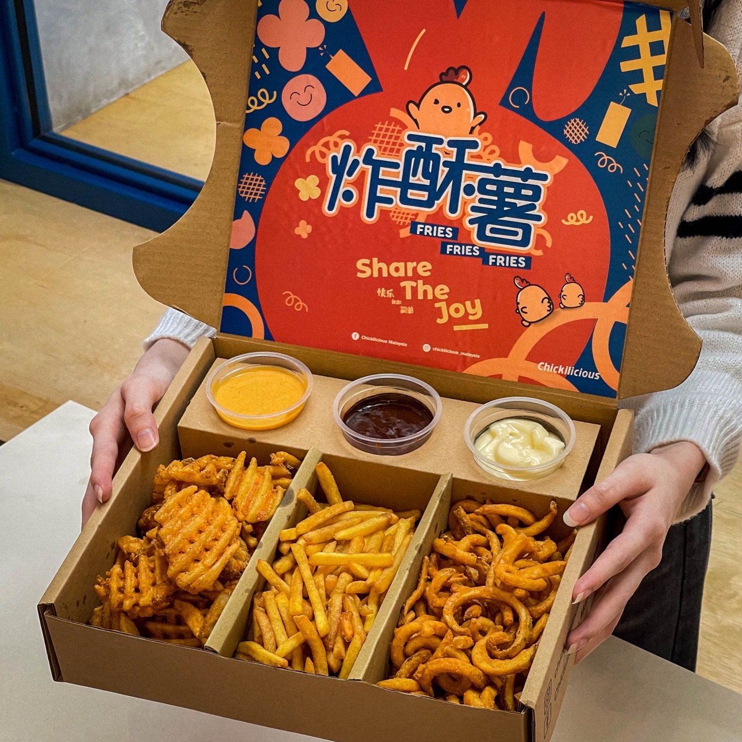 Custom disposable take out fast food paper container box takeaway chicken wing box french fries packaging burger box