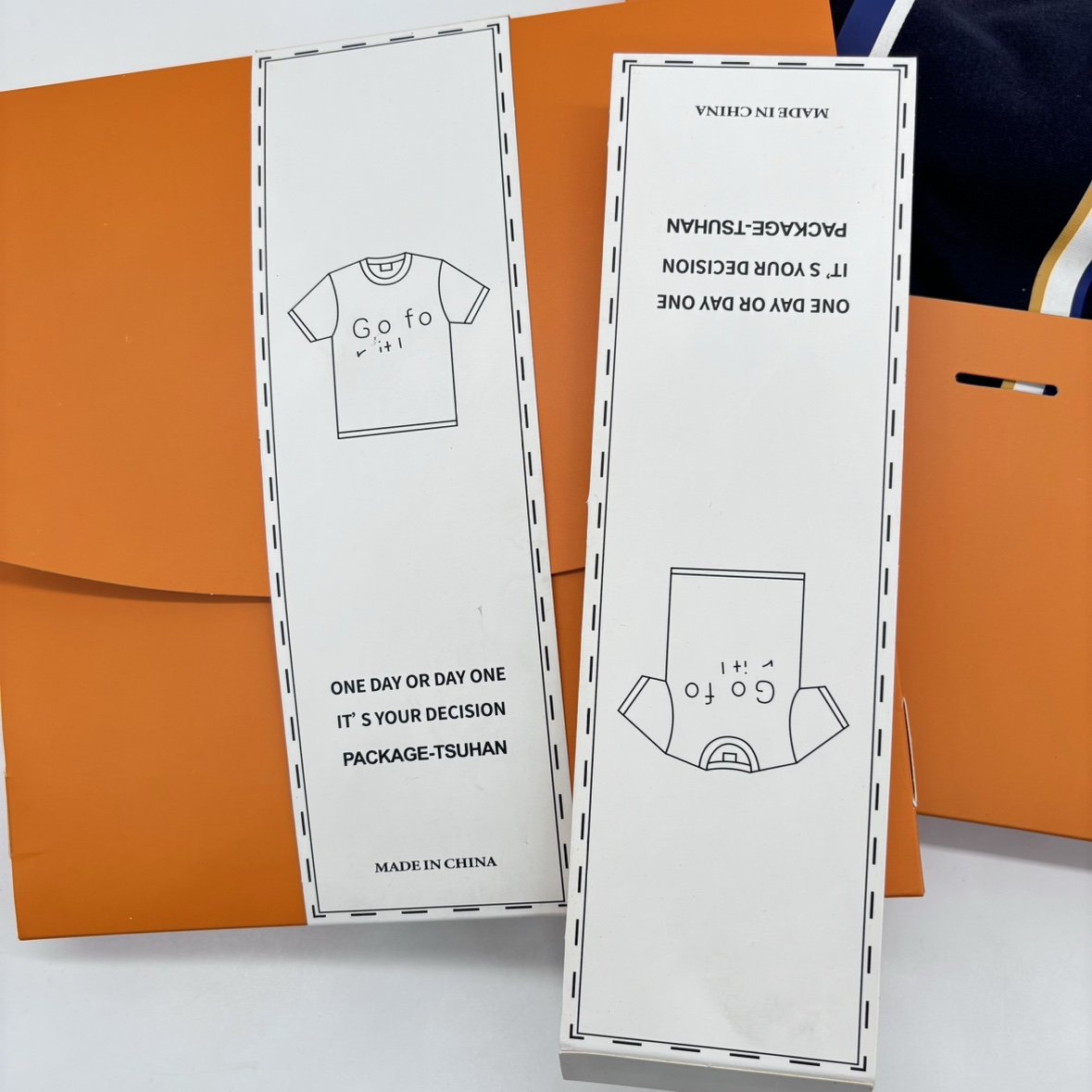 Custom Logo T-shirt Box Clothing Paper Boxes kraft paper folding packaging box