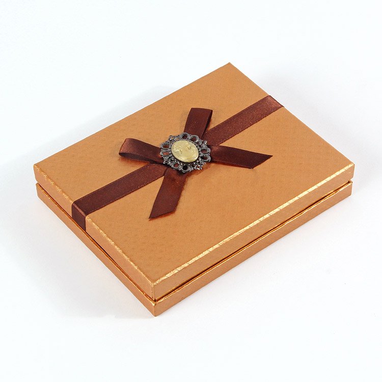 Luxury Drawer Paper Chocolate Packaging Box Custom Logo Slide Out Valentine Candy Celebration Empty Gift Chocolate Box