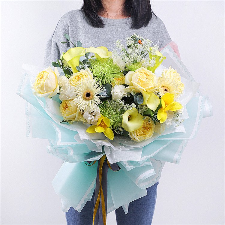 Good quality wholesale 60*60cm florist plastic waterproof customized wrapping paper