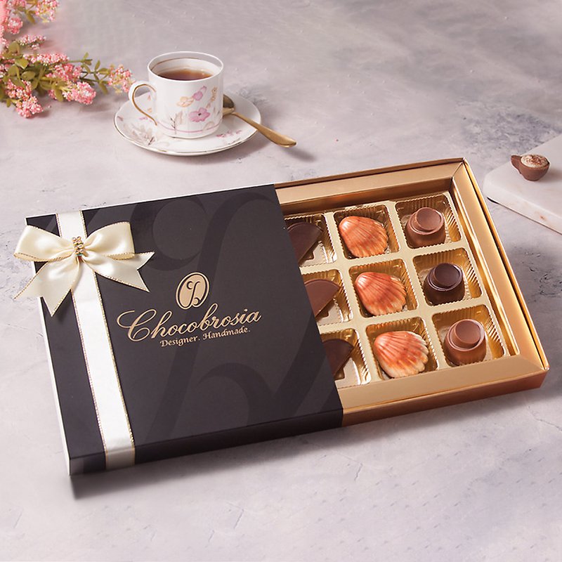 Ramadan Countdown dates Festiva Dates packaging ramadan mubarak kareem Luna chocolate gift box Middle East United Arab Emirates