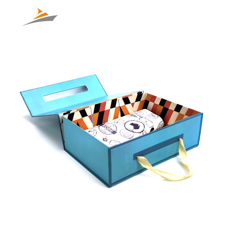 Free Design High Quality Logo Printing Shoe Clothing Wig Box Packaging For Magnetic Paper Foldable Gift Box With Handle