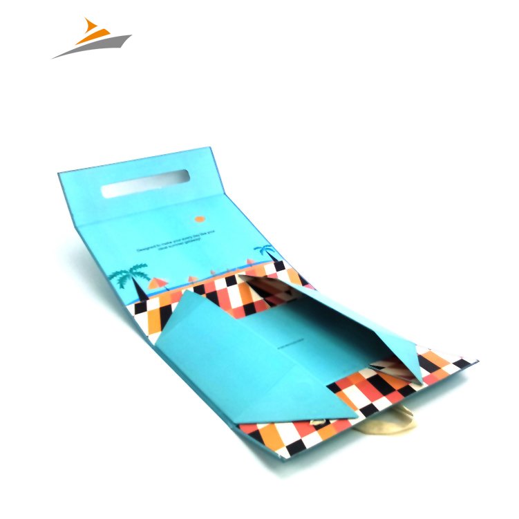 Free Design High Quality Logo Printing Shoe Clothing Wig Box Packaging For Magnetic Paper Foldable Gift Box With Handle