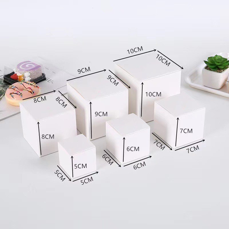 50pcs/Lot Wholesale White Small Gift Box Cardboard Packaging Box 350G Square Blank Paper Packages Various Sizes