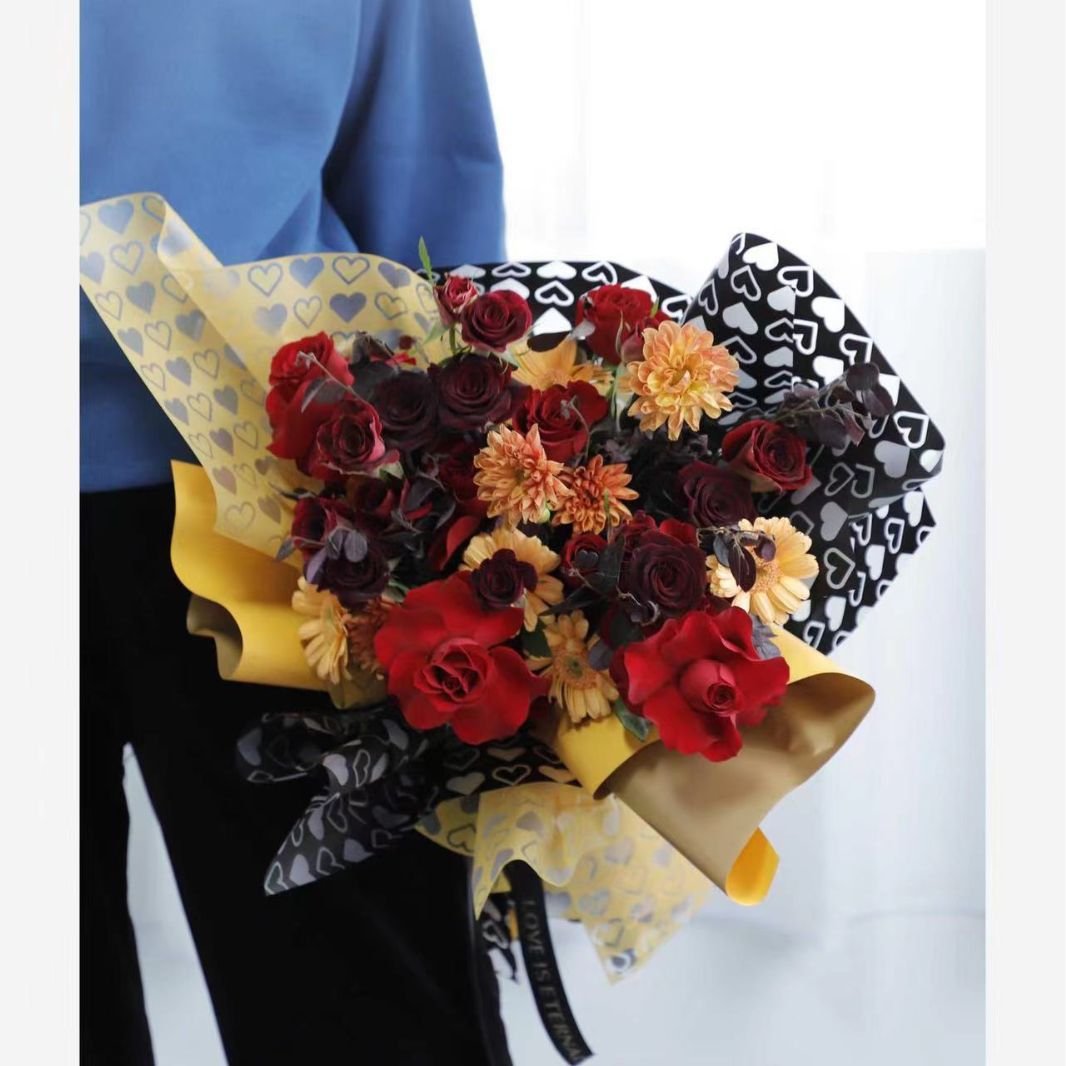 Small Love Flower Bouquet Plastic Waterproof Packaging Paper DIY Gift Bouquet Packaging Paper
