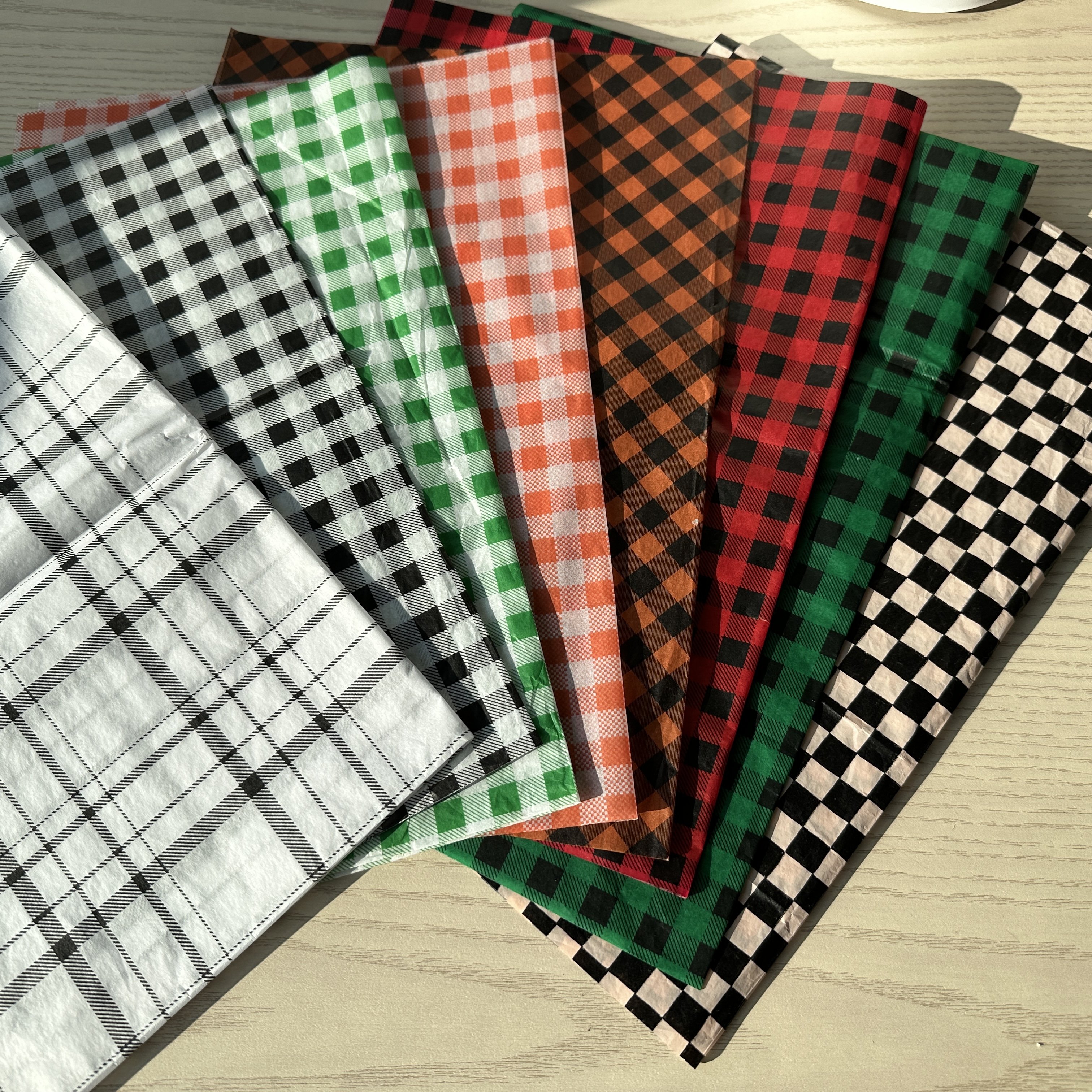 Custom Tissue Wrapping Paper Red Black Lattice Gift Wrapping Paper Shoe Clothes Checkered Tissue Paper