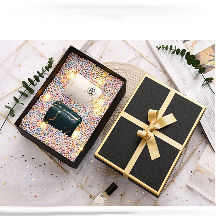 prime branded packing Factory wholesale gift box beautiful carton with bow bridesmaid gift box wedding favour proposal box