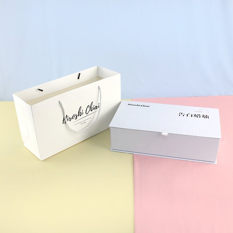 Factory custom luxury flip top cardboard Magnetic gift box packaging with EVA Foam Insert