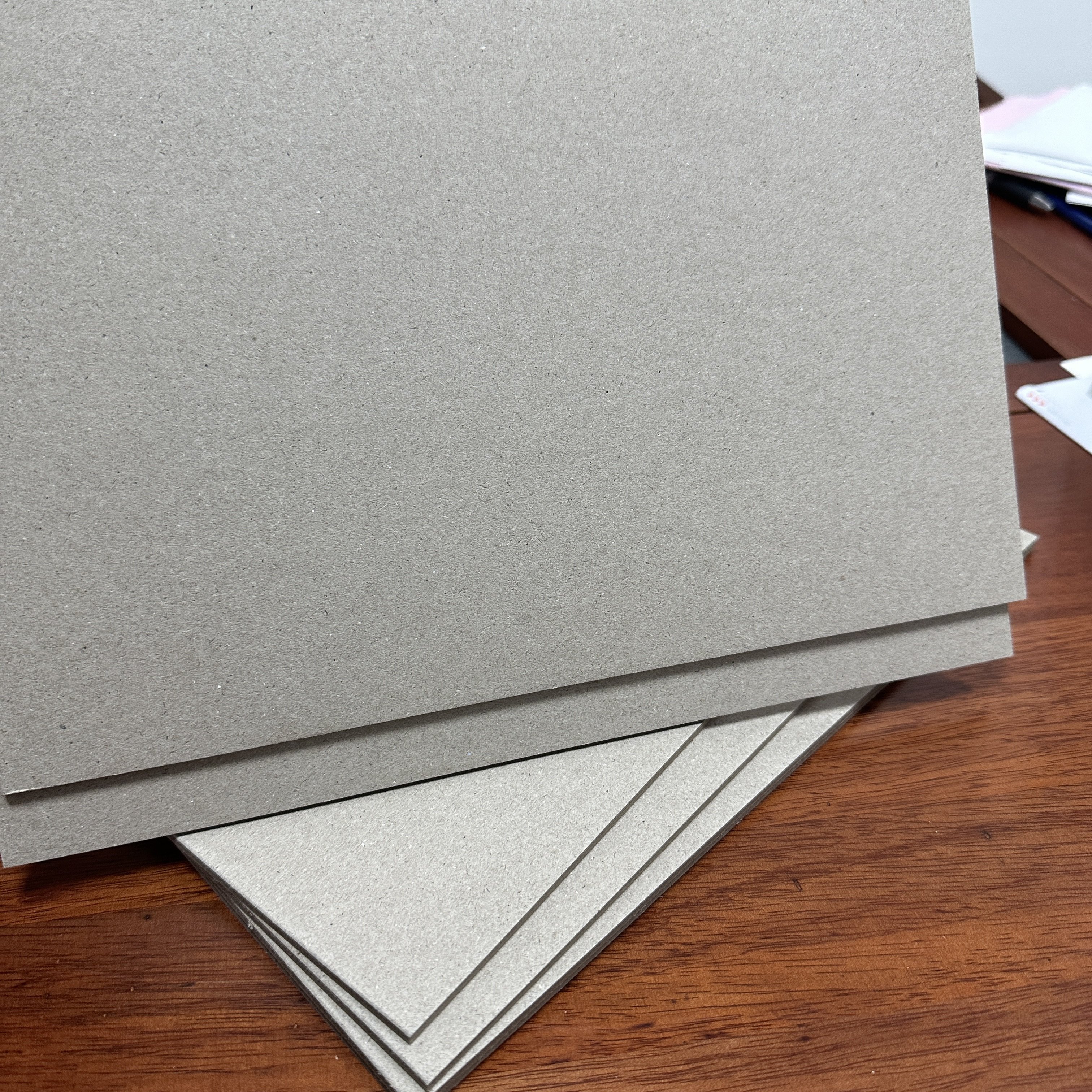 Grey back chip kappa laminated puzzle 3mm cardboard 350g Grey board Recycled book grey cardboard puzzle board material