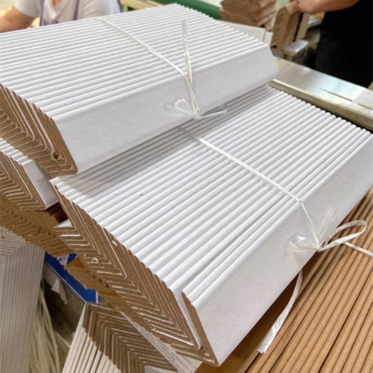 L-Shape Pallet Carton Paper Angle Protector 50x50x4 Corner Board Kraft Cardboard Paper Corner Protector For Packaging