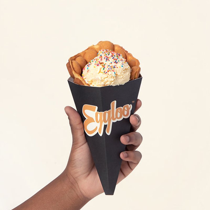 Recyclable Food Grade Street Snack Egg Waffle Holder Paper Packaging Cone Chip Egg Bubble Waffle Packaging Food Container Box