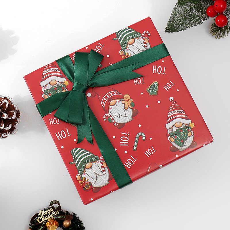 New Christmas Copperplate Packaging Paper Cute Cartoon Christmas Gift Wrapping Paper