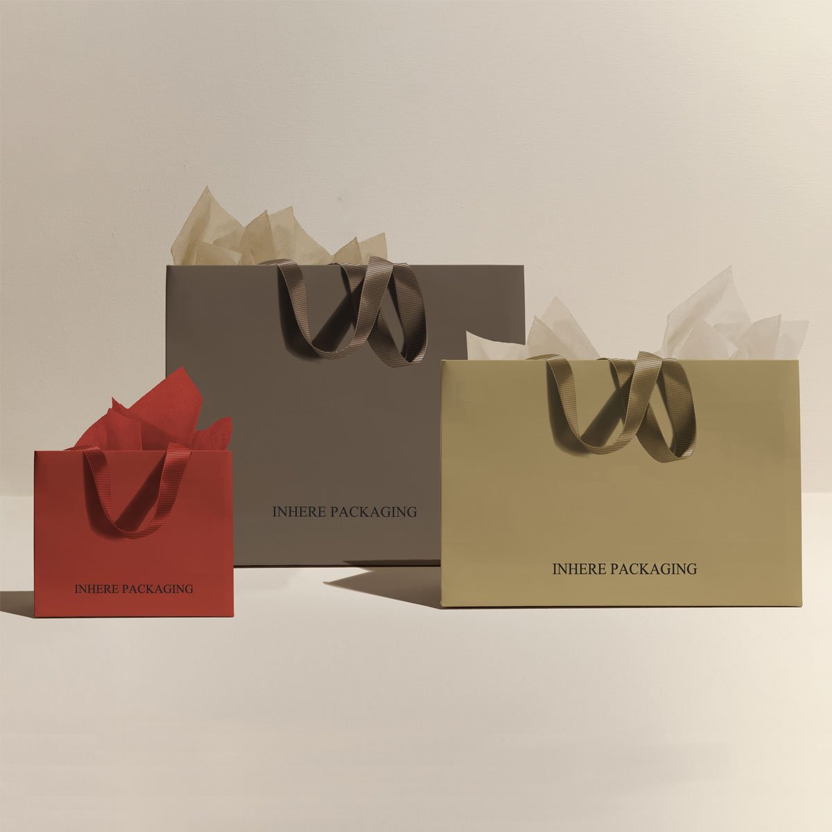 Personalised wholesale paperbag packaging boutique bags custom kraft luxury shopping paper gift bags with your own logo