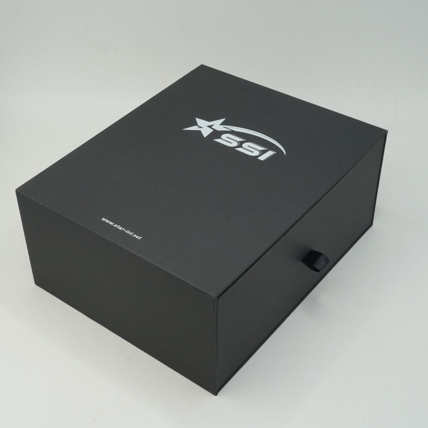 Fashion Slide Paper Boxes Custom Logo Black Sliding Drawer Box Packaging