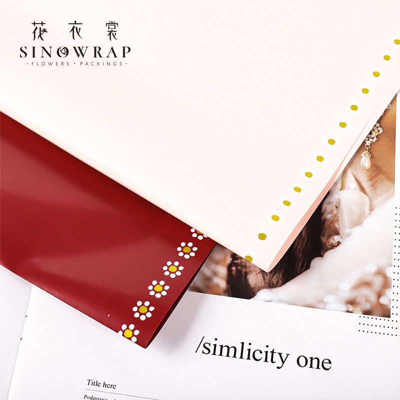 2024 Sinowrap hot sell retail sell and wholesales waterproof double sided printed daisy flower wrapping paper florist supplier