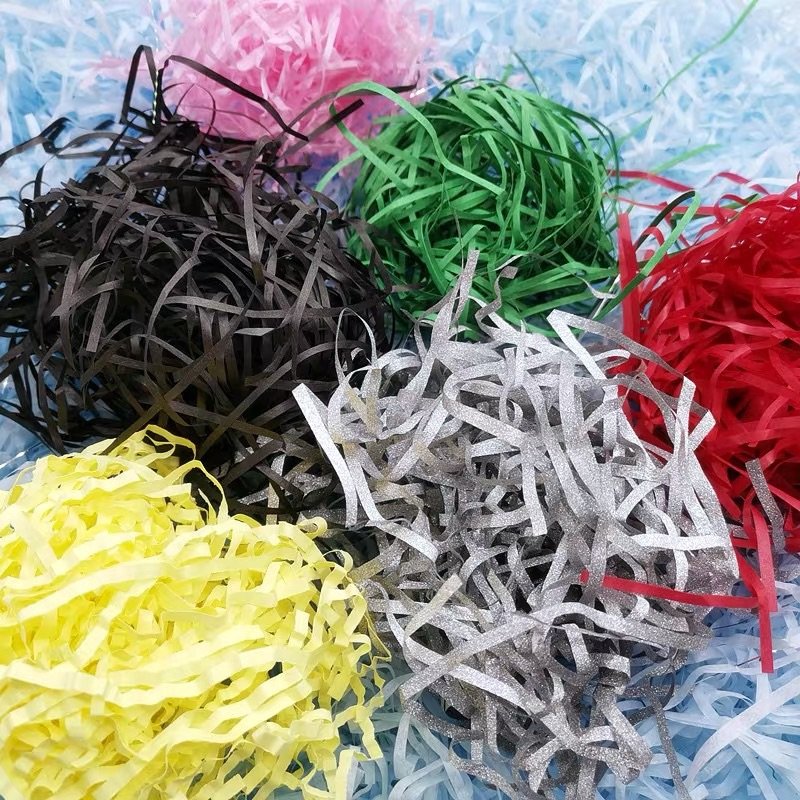 Low Moq In Stock Decorative Eco Friendly Glitter Shreded Paper Gift Filler Paper for Packaging