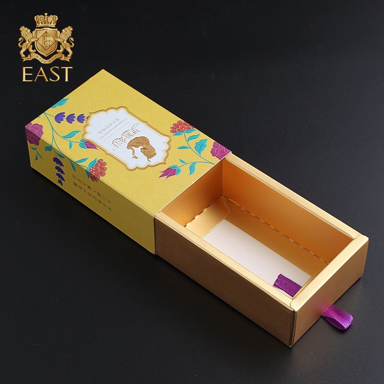 Wholesale Price Customizable Yellow Square Paper Gift Box with relievo hot stamping