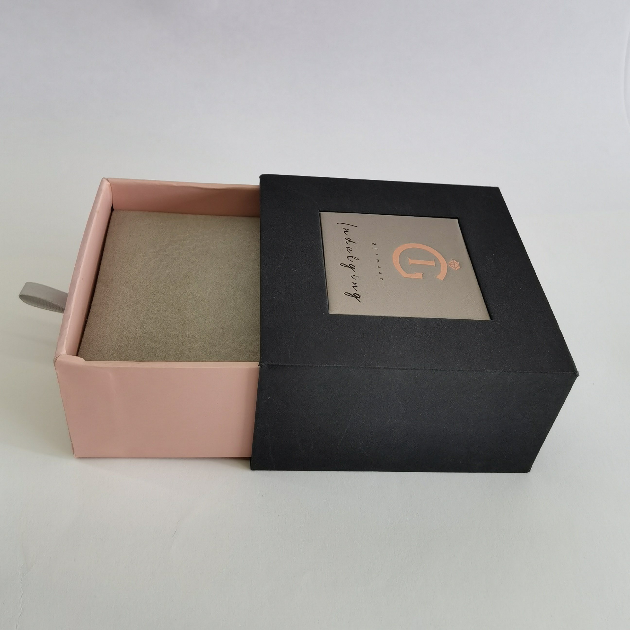 Custom Logo Luxury Rigid Cardboard Handle box Cosmetic Packaging Perfume Drawer Sliding Paper box jewellery Gift Boxes