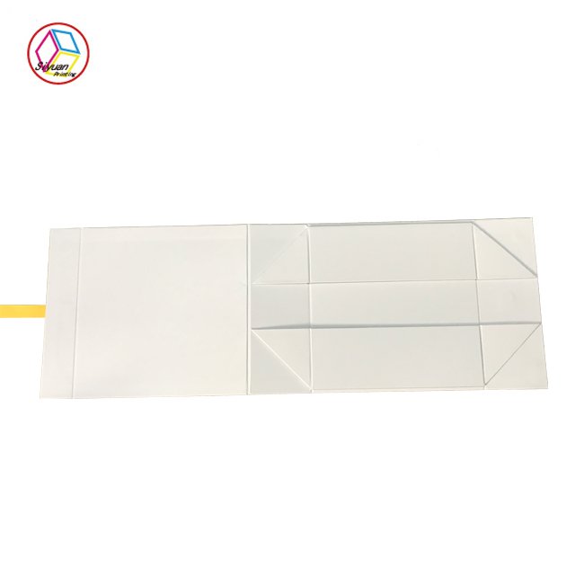 Eyelash vendor customized gift magnetic flap box for gift packaging