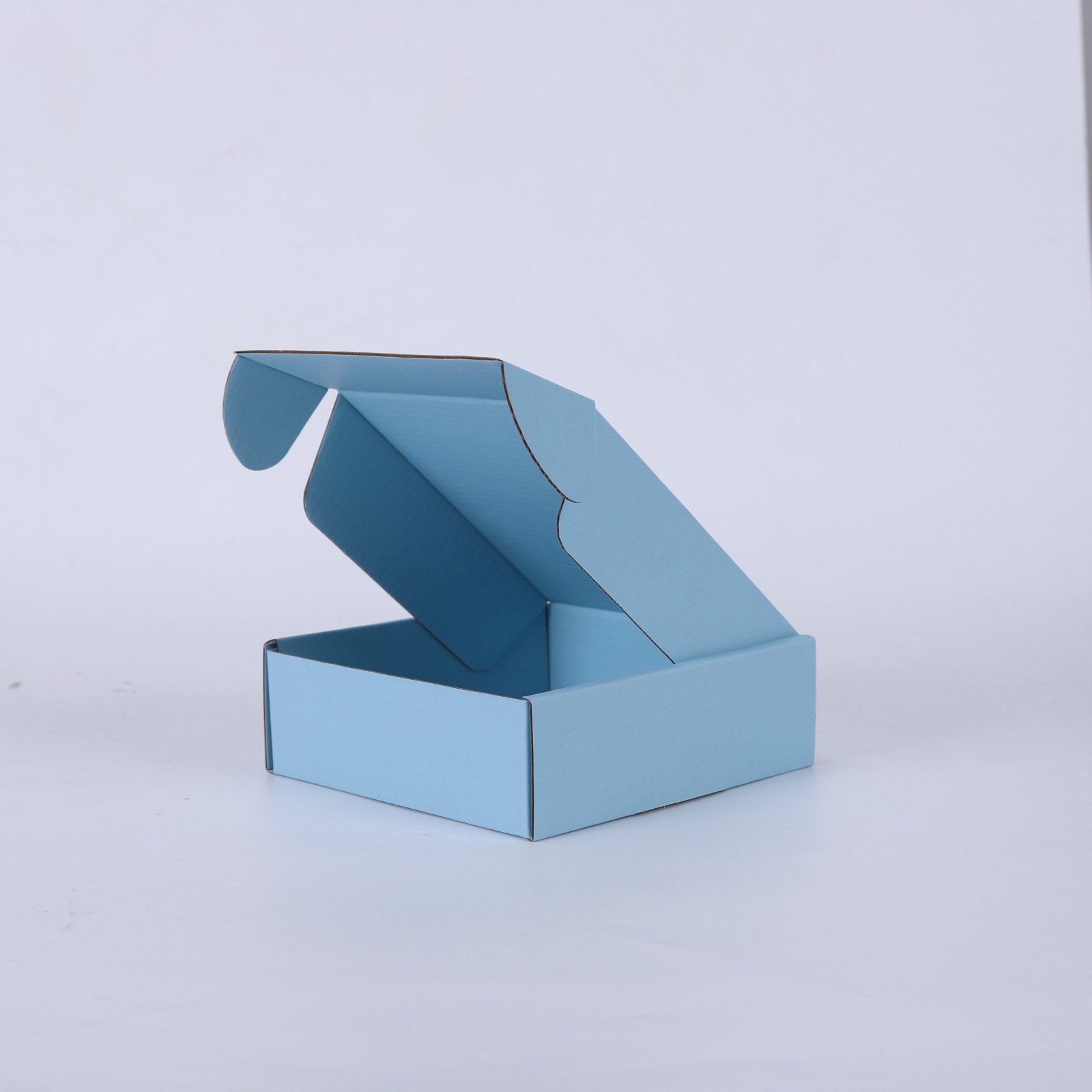 Factory Wholesale Custom-shaped Recyclable Foldable Paper Box Express ODM OEM Service Packaging Clothing Shoes Environmentally