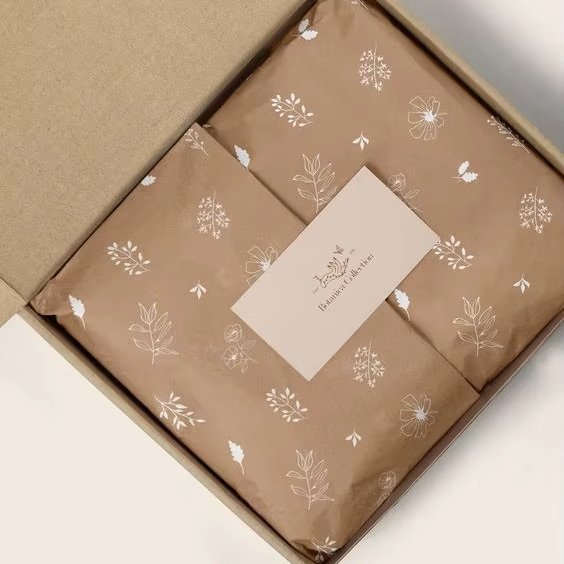 Customized 17-33gsm Clothes Gift Apparel Packaging Sheets 100% Recycled Printed tissue wrapping paper for Mailing Box
