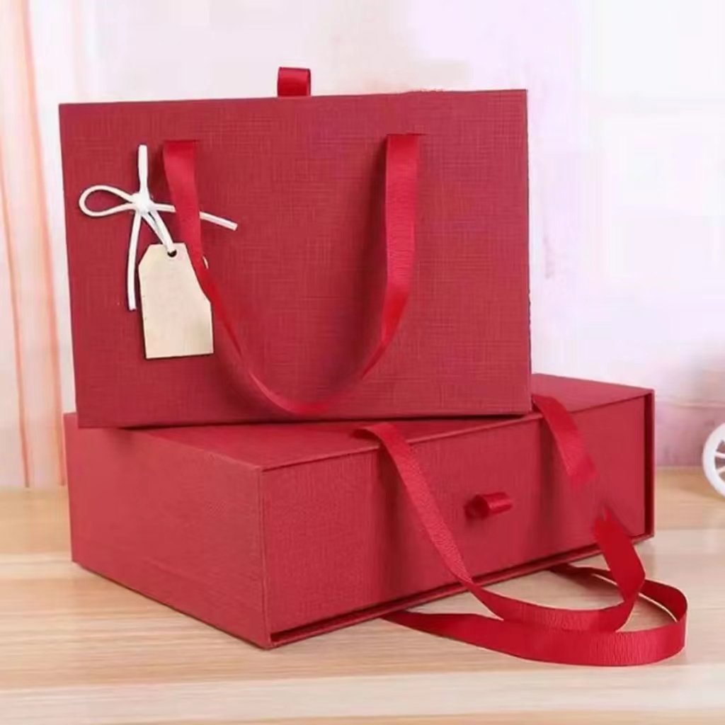 Custom logo printed rigid cardboard lid and base box packaging luxury lingerie clothing white gift box satin insert for handbag