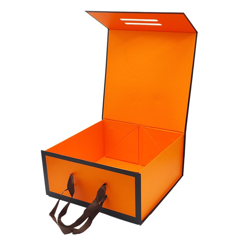 Custom Luxury Paper Magnet Foldable Folding Magnetic Gift Box Garment Apparel Clothing gift Packaging Box